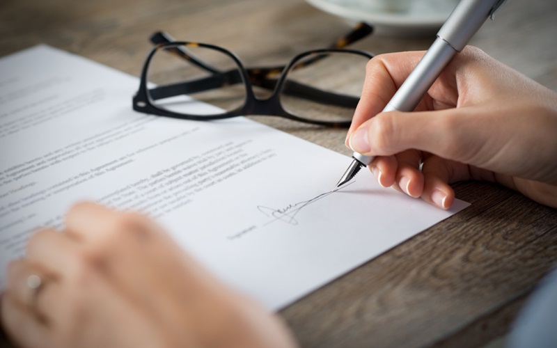 Phân biệt chứng thực chữ ký và chứng thực bản sao – những khác biệt quan trọng