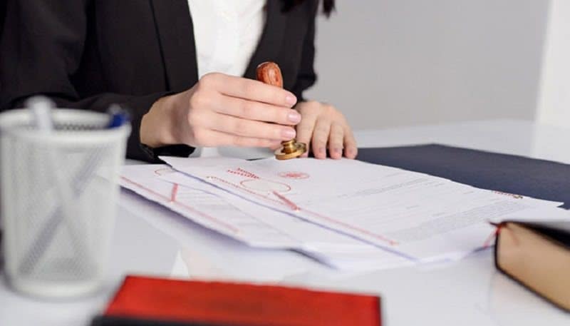 Thủ tục công chứng khai nhận di sản thừa kế – Cần chuẩn bị gì?