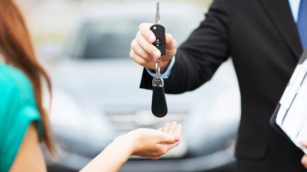 Công chứng hợp đồng mua bán xe: Có bắt buộc không?